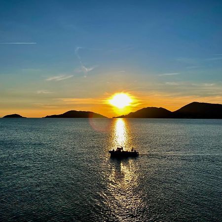 L'Angolo Dei Poeti Lerici Dış mekan fotoğraf